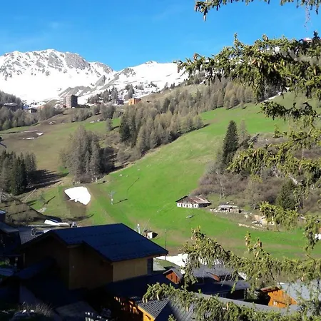 Digitale, Le Lauze Plagne 1800 拉普拉涅